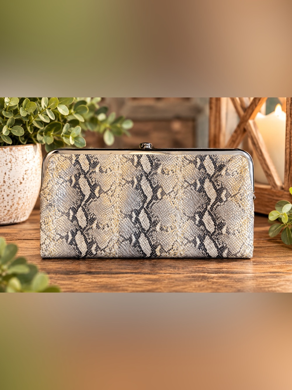 Vintage HOBO Metallic Snakeskin Print Leather Frame Clutch Wallet-#46